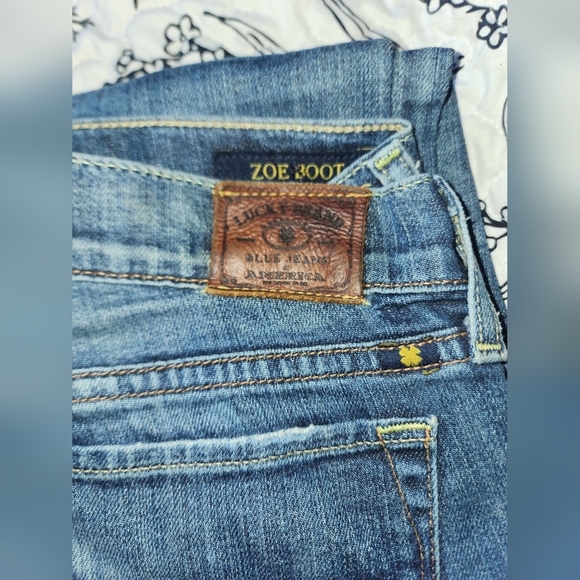 Womans Jeans - Picture 4 of 4